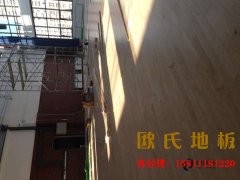 學校籃球場地板防潮